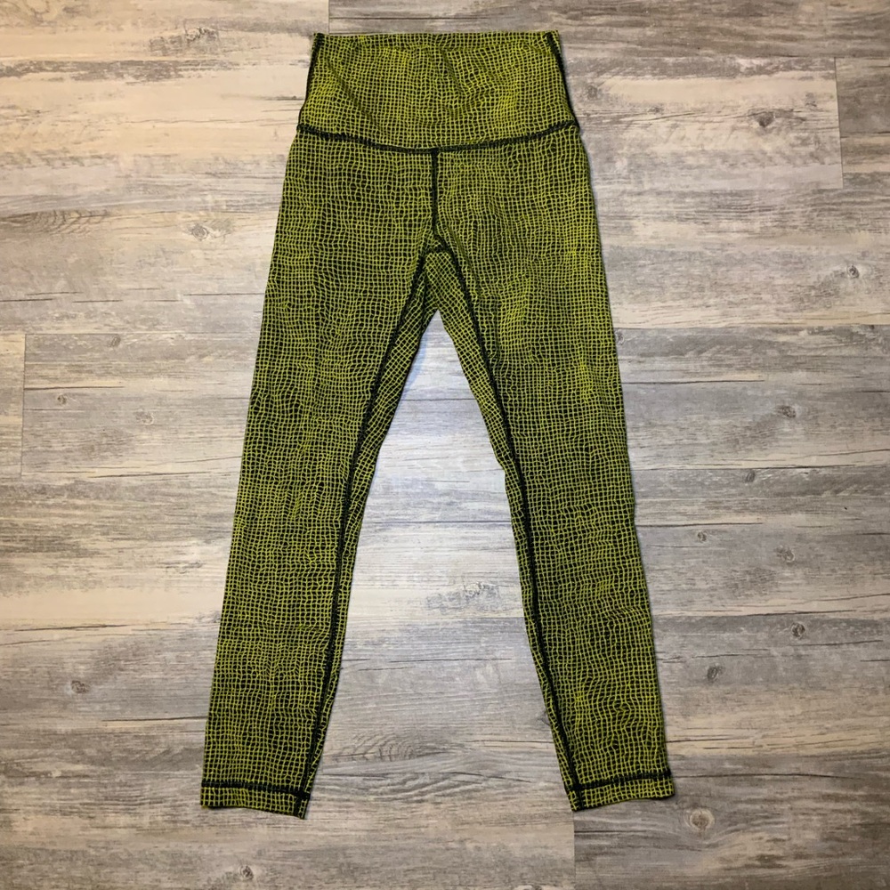 Yellow and Black Patterned Leggings - Picture 1 of 4